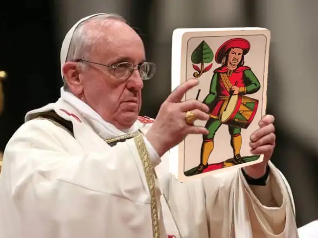 papež František žehná Kočce